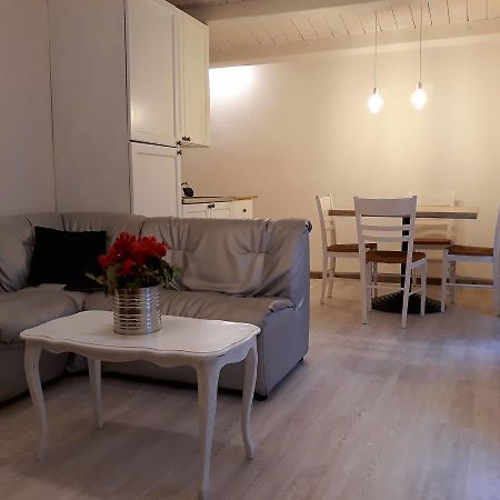 Casa Giulietta & Romeo Apartment Montecchio Maggiore Luaran gambar