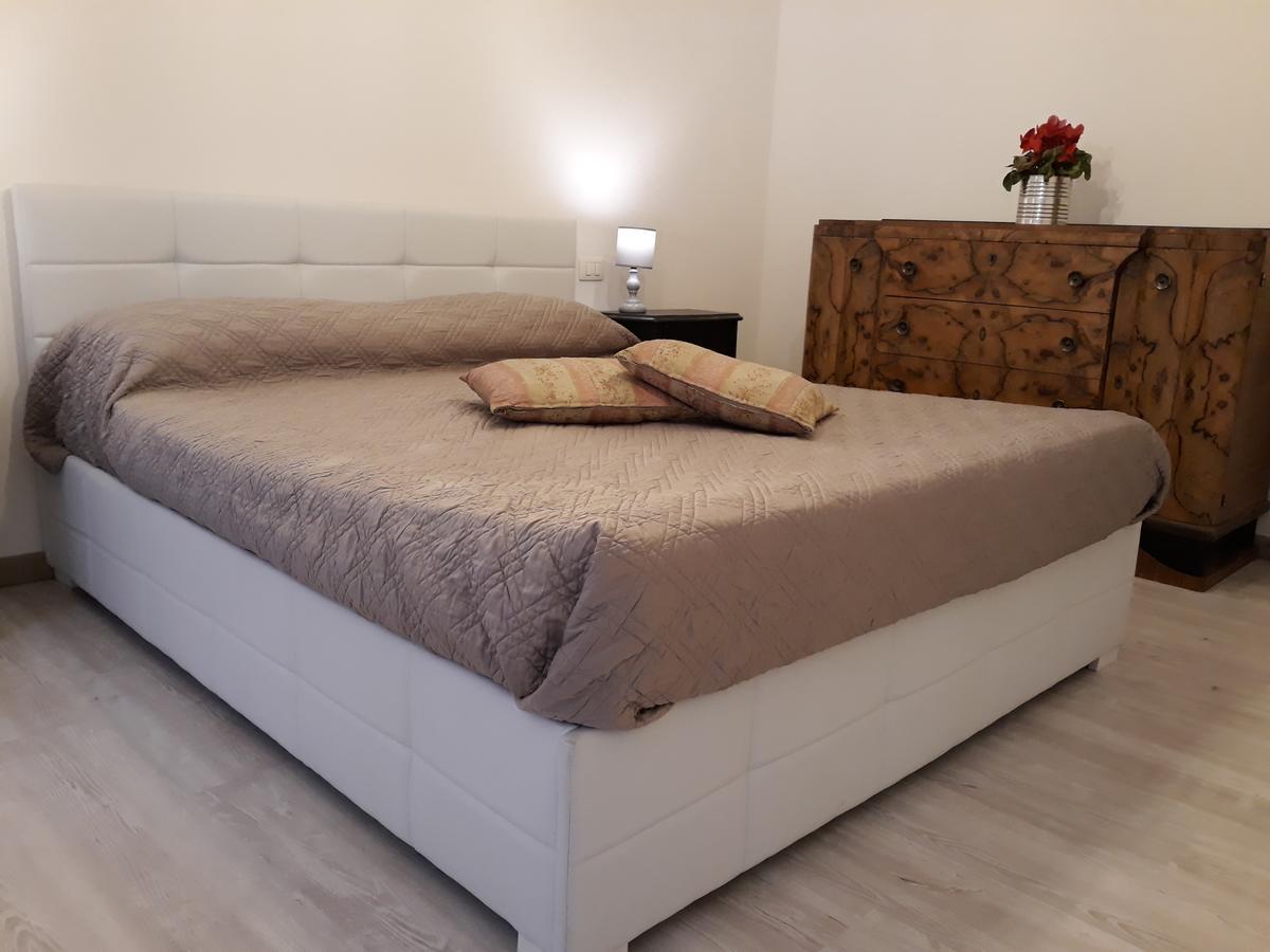 Casa Giulietta & Romeo Apartment Montecchio Maggiore Luaran gambar